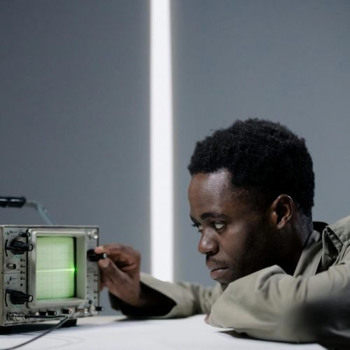 Exploring the Connection Between Soundtracks and Candle Scents